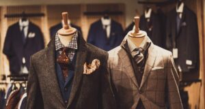 Men’s Suit Buttoning Rules: Know the Right Way to Button up Your Suits Men’s Suit Buttoning Rules