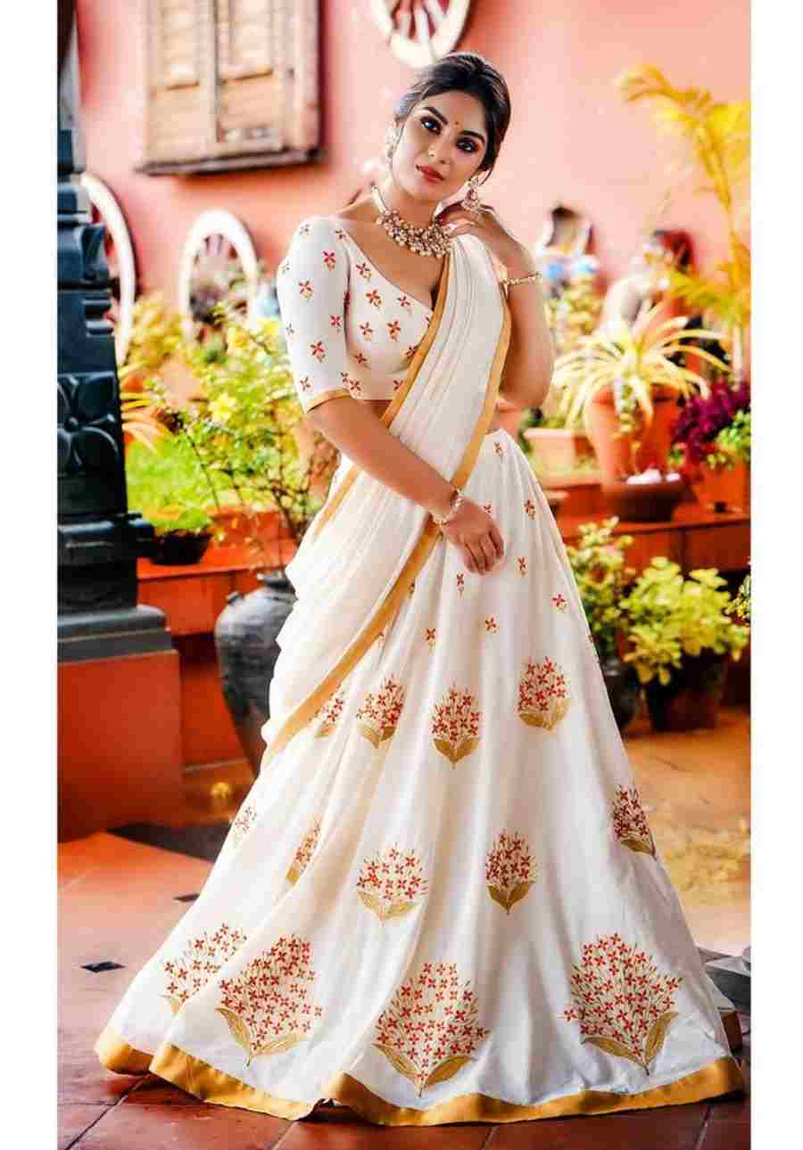 Pin by Wardrobe by Elsa on Onam costumes | Anarkali dress pattern, Onam  dress, Anarkali dress